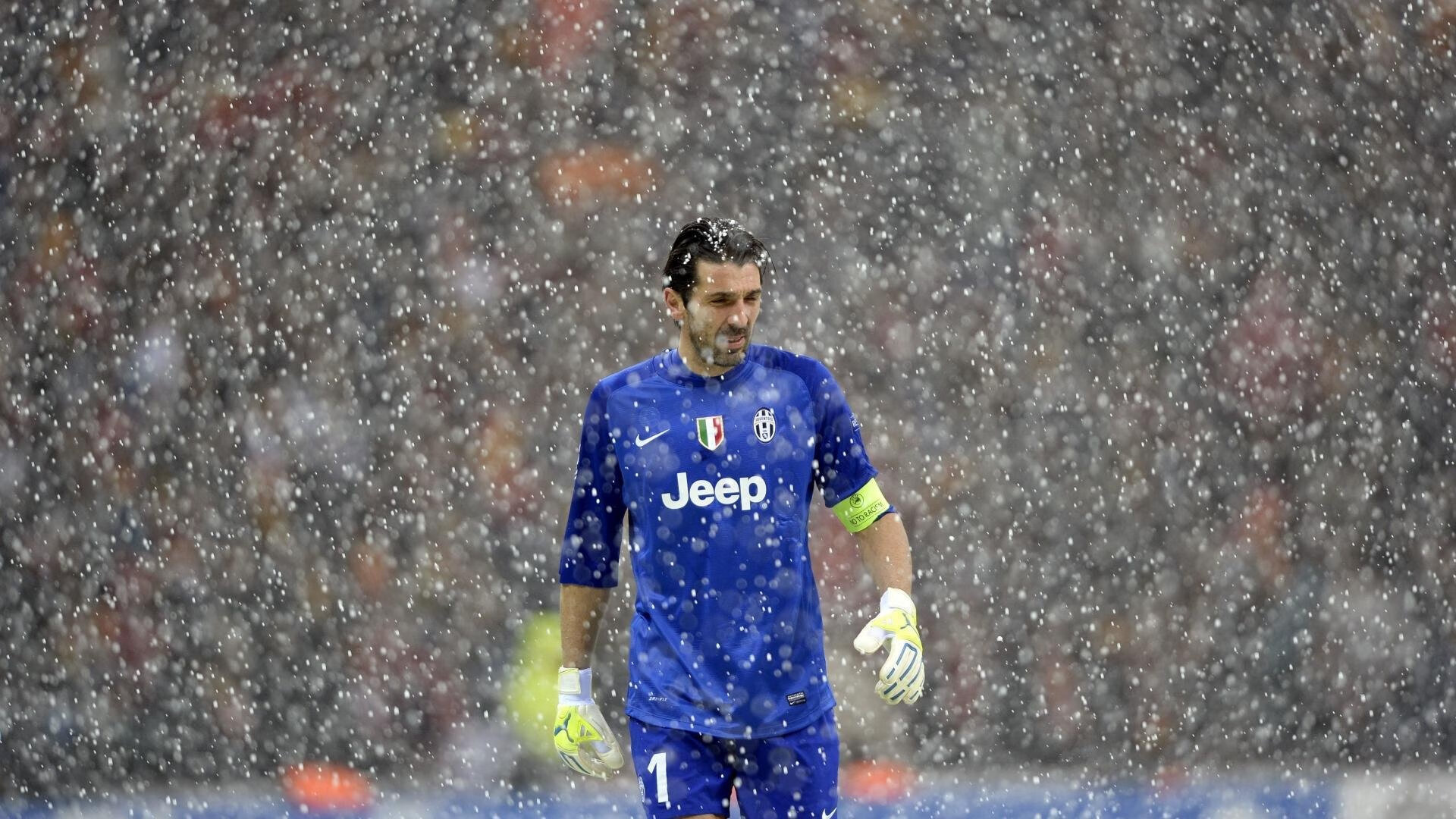 尼克斯大胜雷霆，季后赛首轮中布伦森带伤作战，曝尼克斯有意布伦森